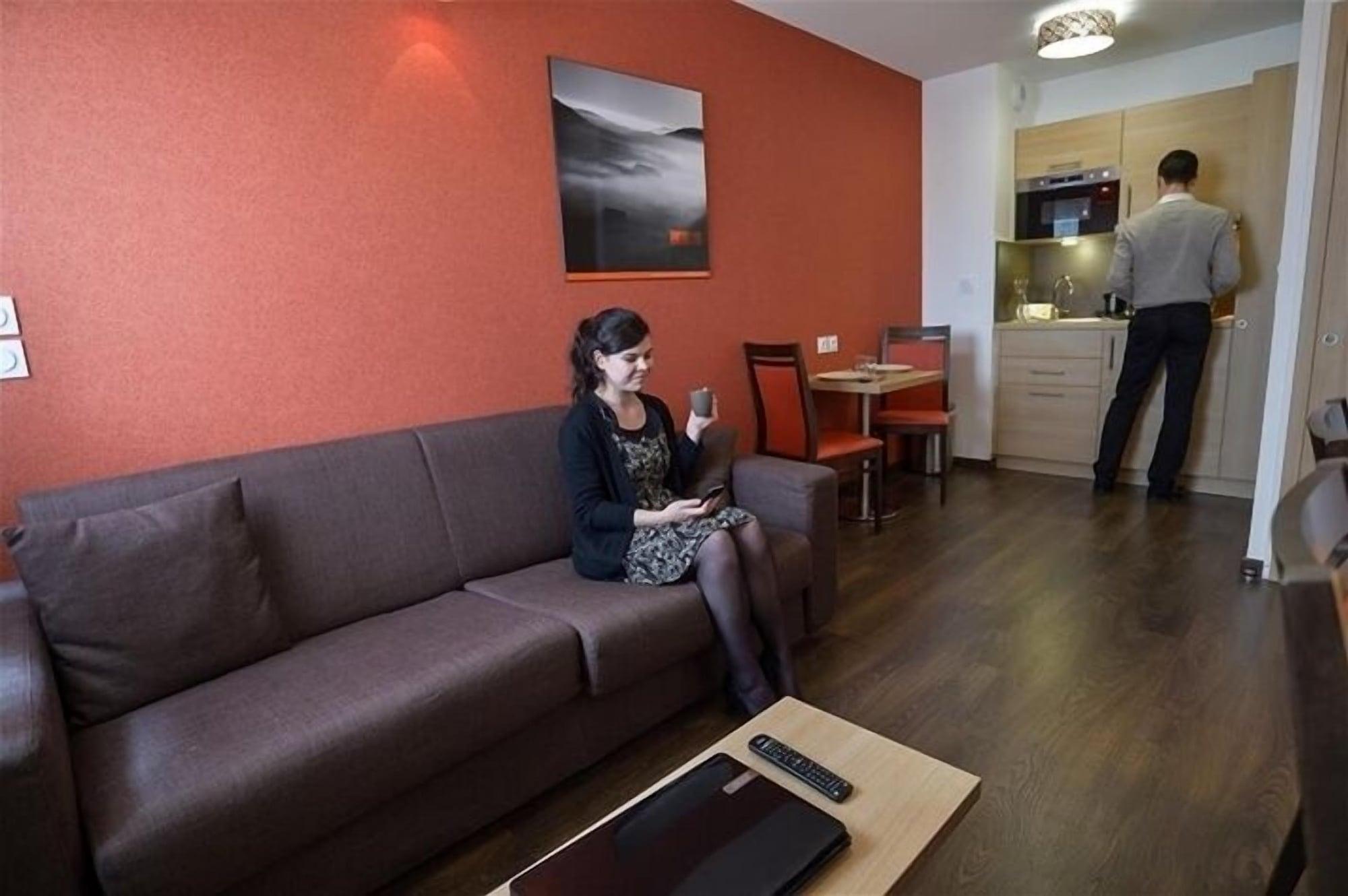 Apparthotel Privilodges Carre De Jaude Clermont-Ferrand Dış mekan fotoğraf