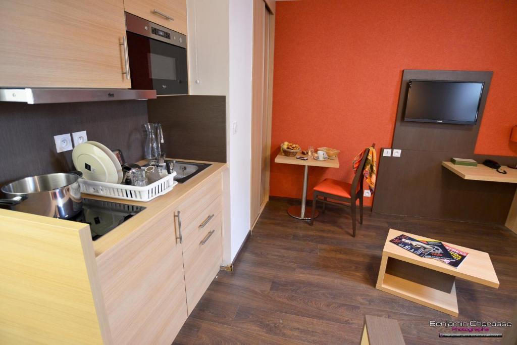 Apparthotel Privilodges Carre De Jaude Clermont-Ferrand Dış mekan fotoğraf