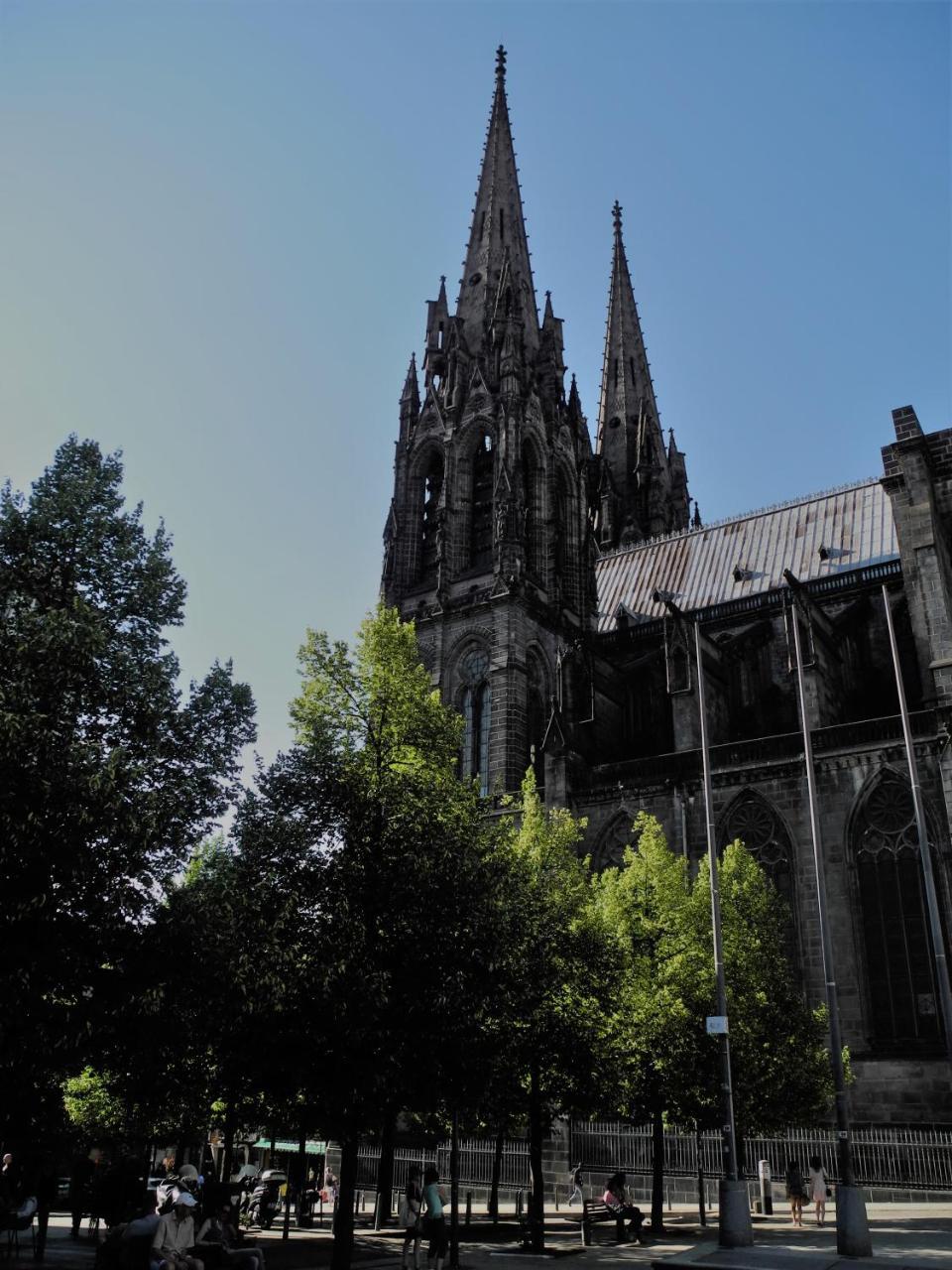 Apparthotel Privilodges Carre De Jaude Clermont-Ferrand Dış mekan fotoğraf