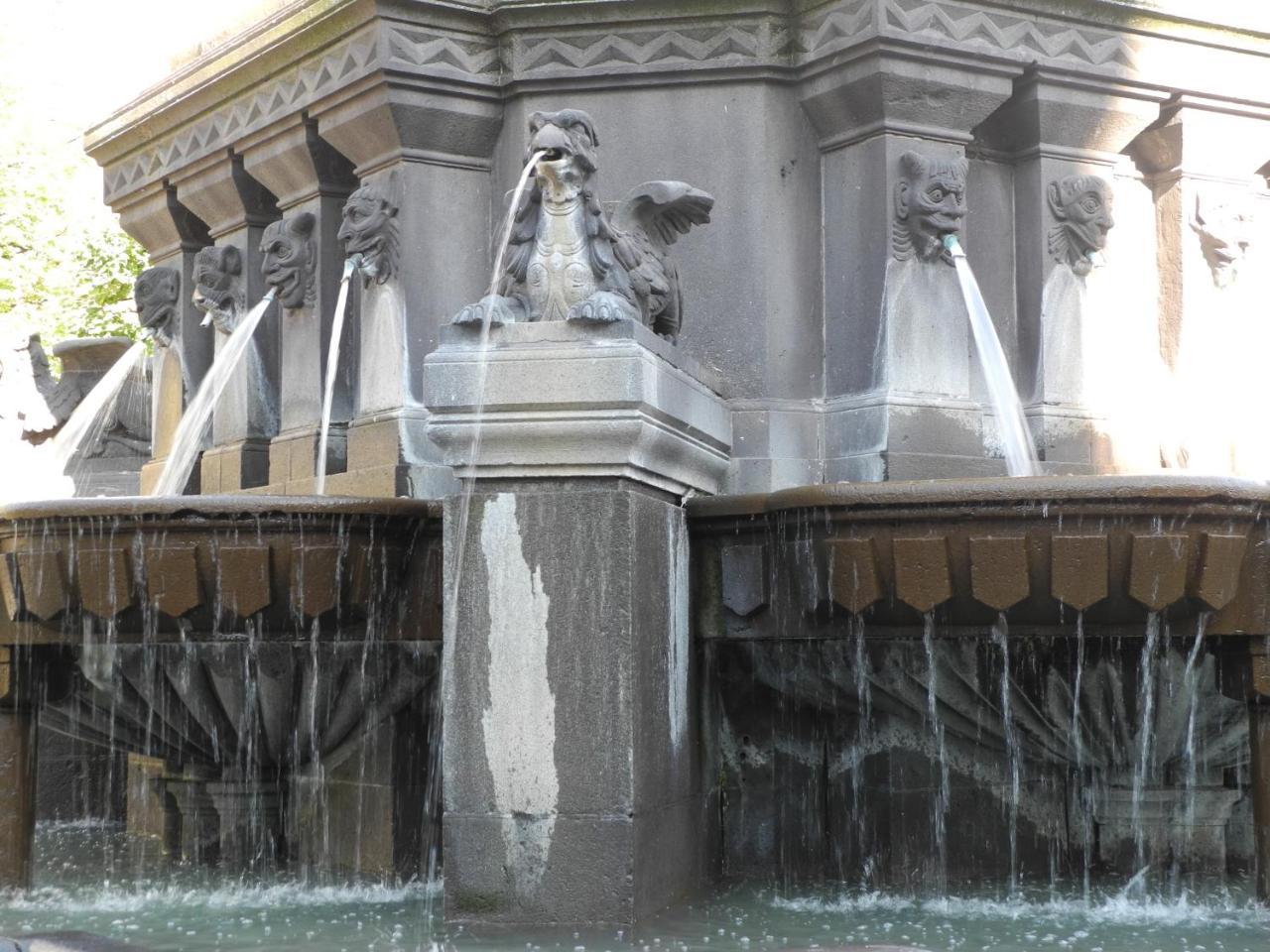 Apparthotel Privilodges Carre De Jaude Clermont-Ferrand Dış mekan fotoğraf